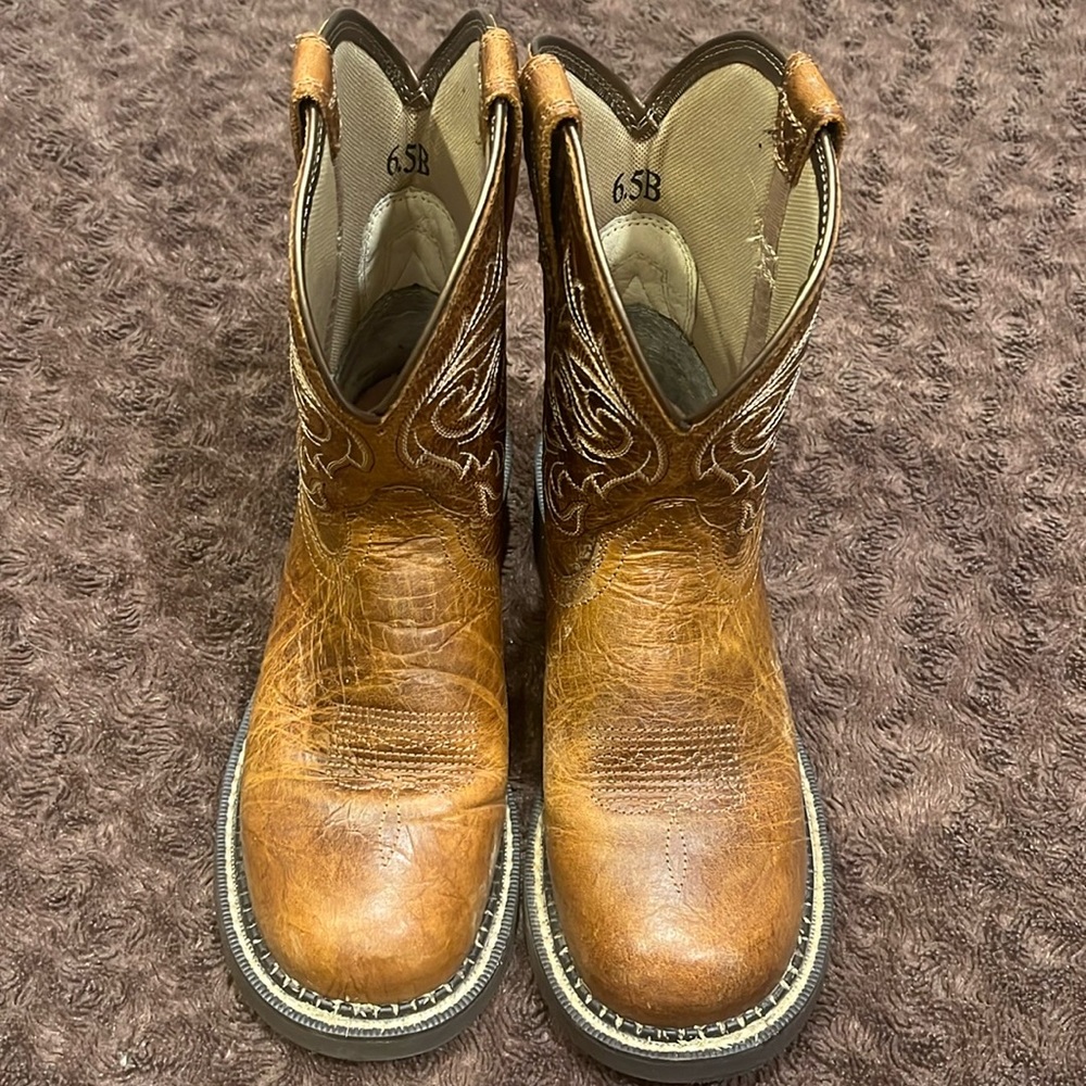 Ariat Women’s Fatbaby Western Boots. Size 6.5